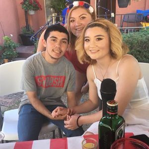 Meet your Posher, Maria